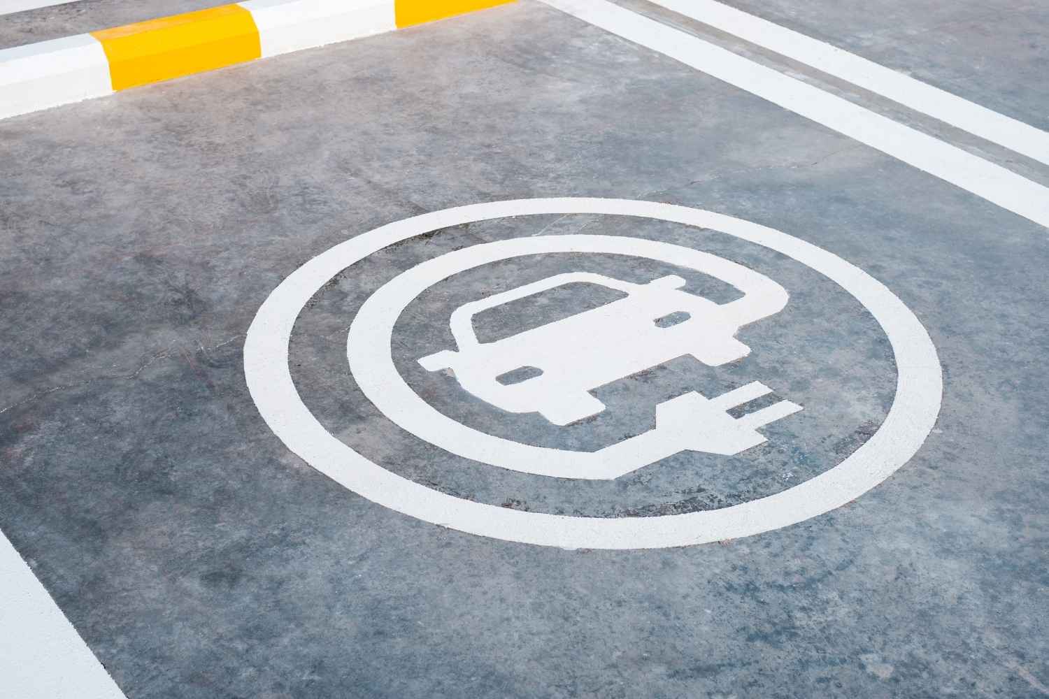 The Need to Convert to Electric Vehicles (EVs) in India A Sustainable Path Forward